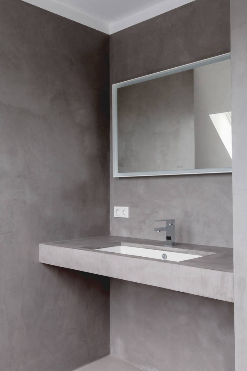 Rectangular basin worktop blending with grey walls