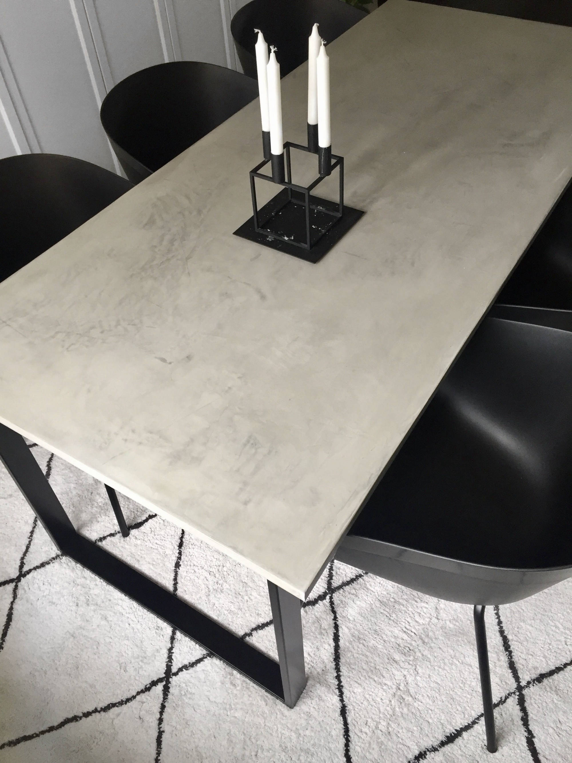 Cementare beton yemek masası