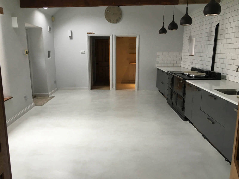 Decorative kitchen flooring in Craie