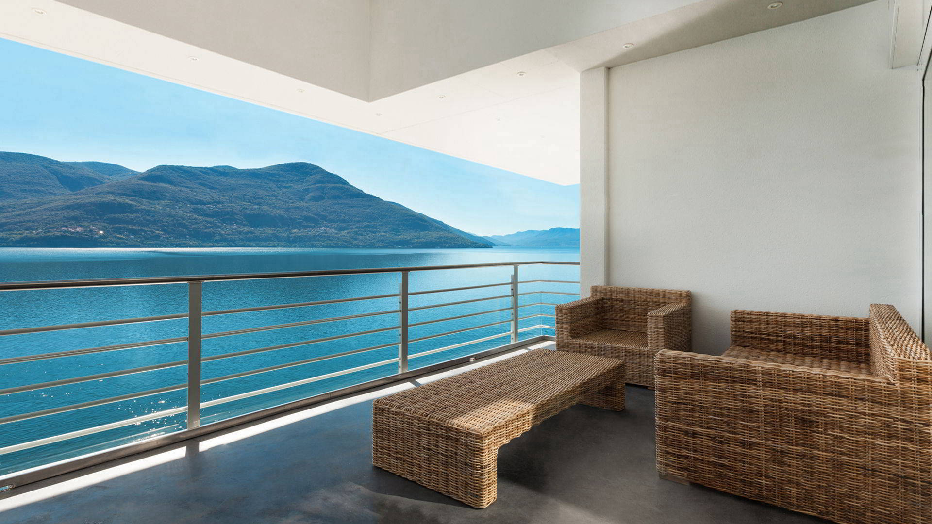 Outdoor terrace flooring finished with Cementare