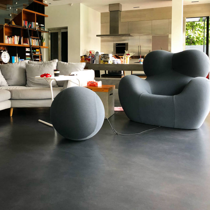 Dark decorative living room flooring in Lune