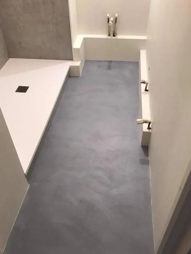 Decorative bathroom flooring in Lune