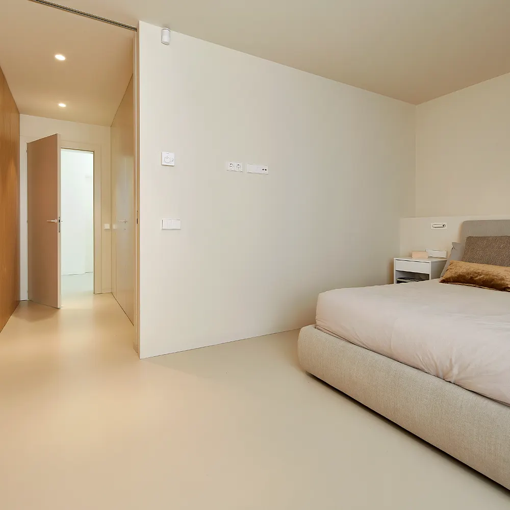 Decorative bedroom flooring in Mastic